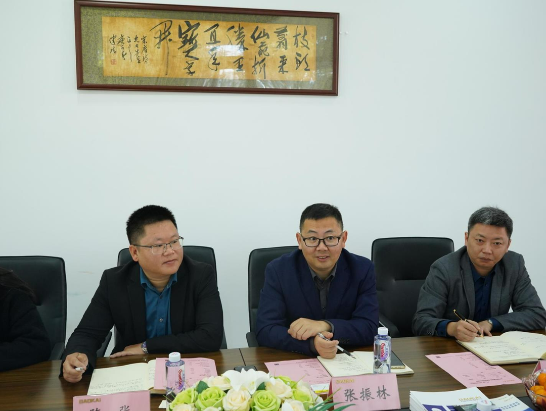 1687762378109966.png 640 (1).png