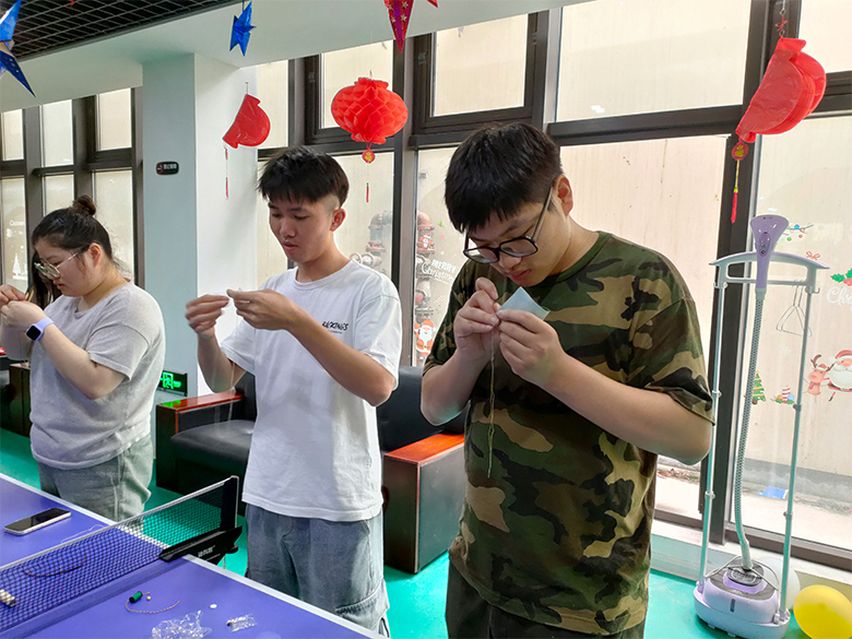 濃情端午 · 溫馨共享 | 寶開(kāi)舉辦“品粽子 · 玩游戲 · 迎端午”主題活動(dòng)