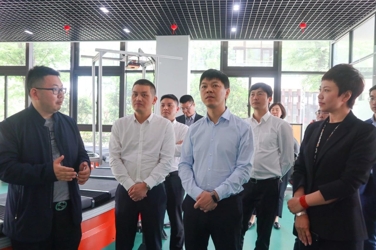 快訊 | 溫州市甌海區(qū)領(lǐng)導(dǎo)一行蒞臨寶開(kāi)參觀(guān)考察