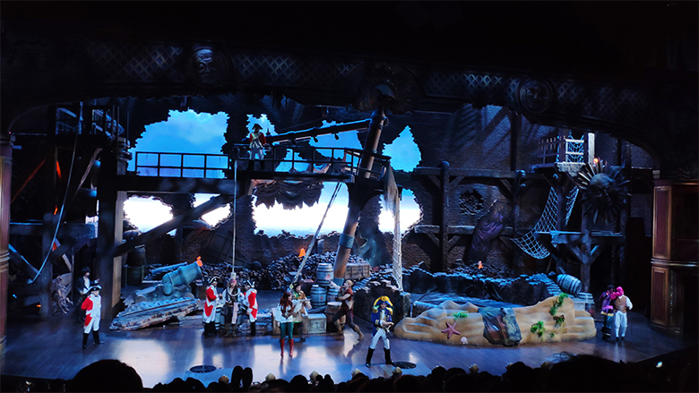 Happy Women’s Day | 歡度三八節(jié)，我們相約上海迪士尼樂園