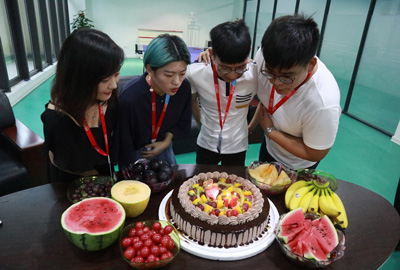 八月未央，歡聚一夏 | 寶開集體生日會：共享歡樂時刻