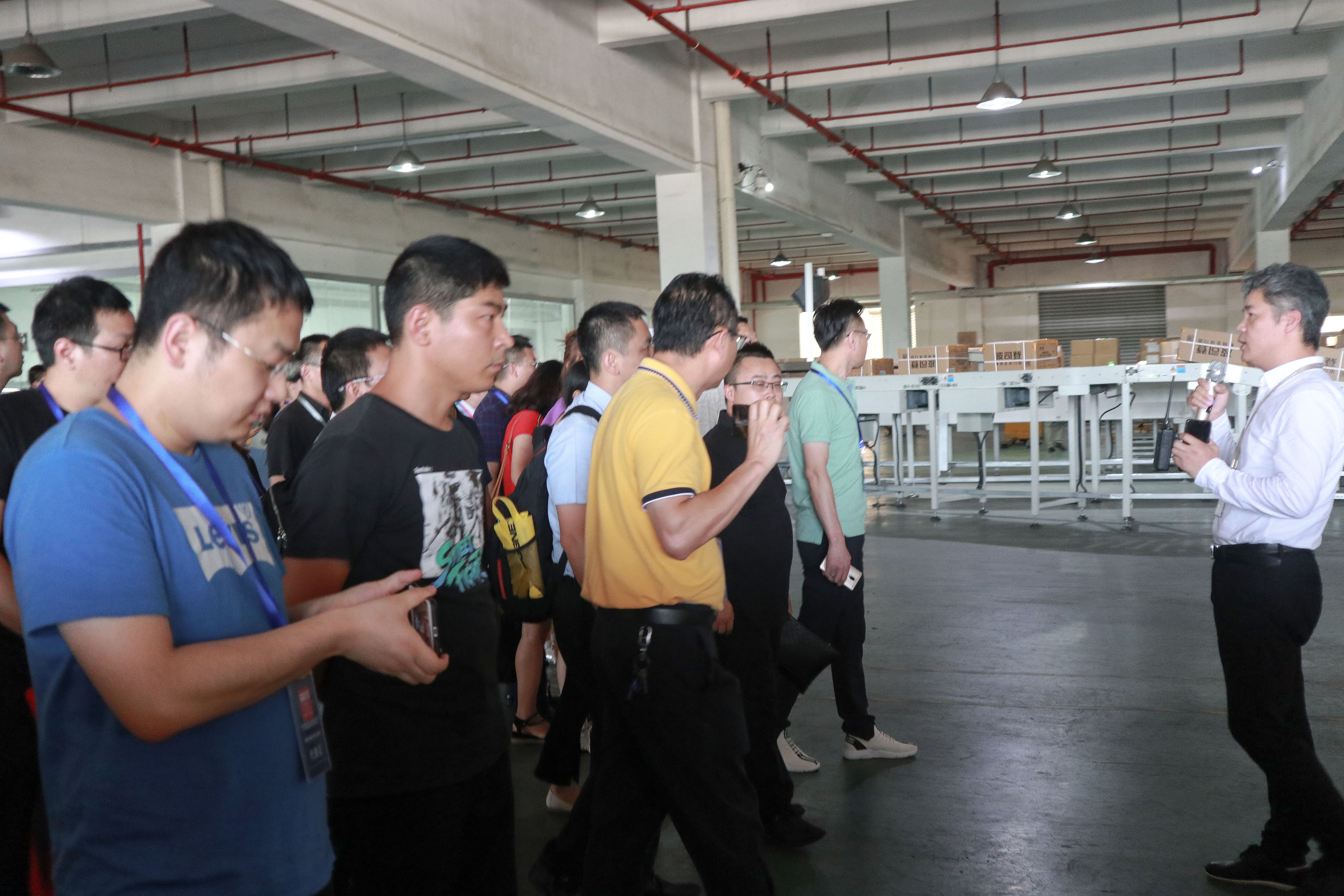 戴建國:我只是修路人 | FLA小秘書的GALTS 2018波司登集團(tuán)中央智能配送中心參觀之旅