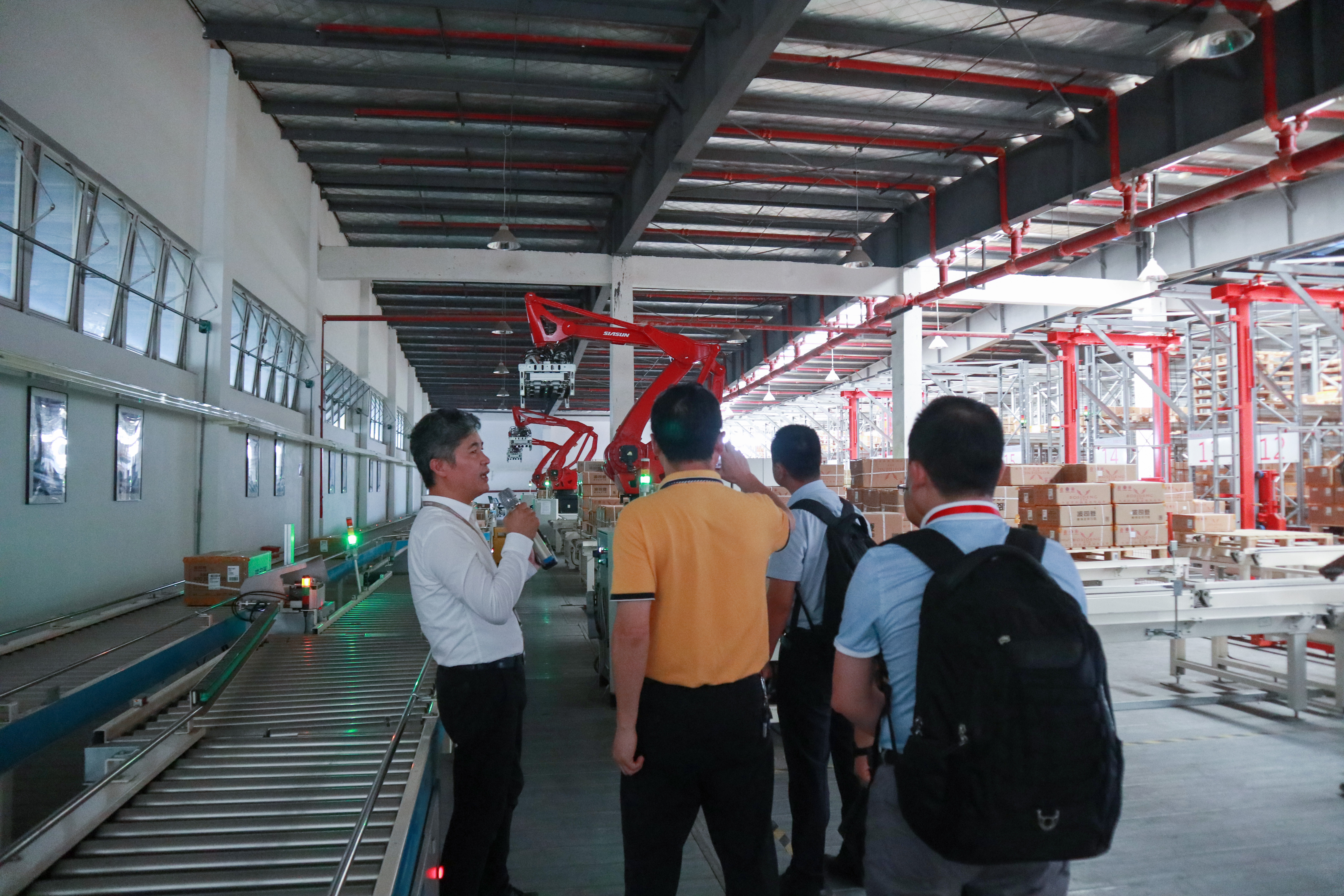 戴建國:我只是修路人 | FLA小秘書的GALTS 2018波司登集團(tuán)中央智能配送中心參觀之旅